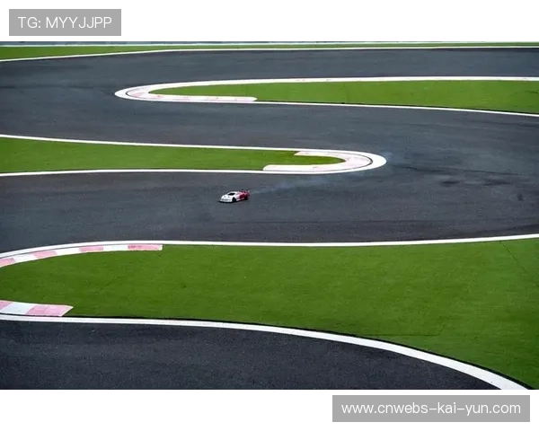 新加坡蔡厝港小轮车赛道试用,为十年来首条专业BMX赛道 新加坡蔡厝港小轮车赛道试用,为十年来首条专业BMX赛道